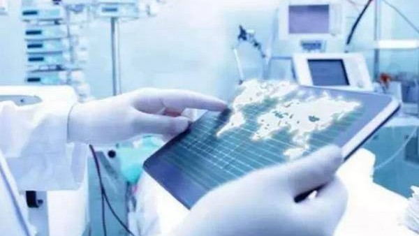 兩會(huì)聚焦：小(xiǎo)步快(kuài)跑，國(guó)産醫(yī)療器(qì)械發展“迎風(fēng)而上(shàng)”